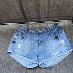 Versani Blue Star Patch Jean Shorts